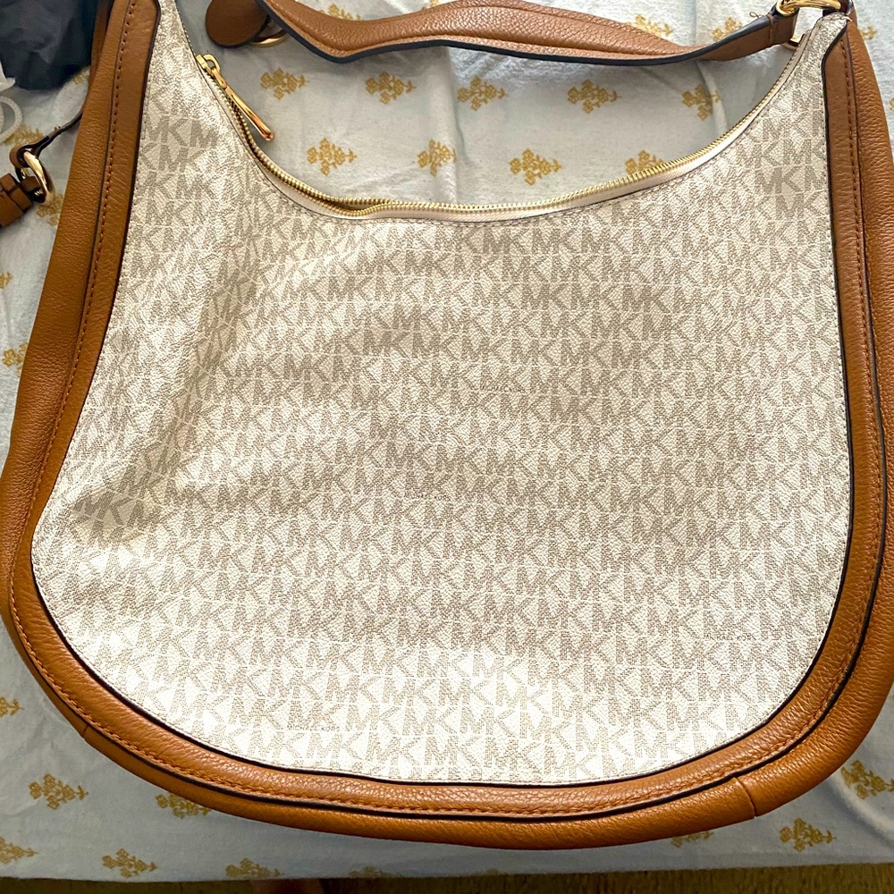 Michael Kors hobo